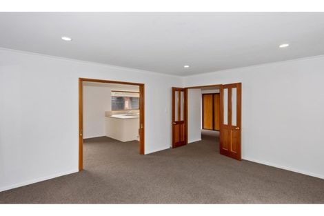 Photo of property in 30 Jennifer Street, Bryndwr, Christchurch, 8053