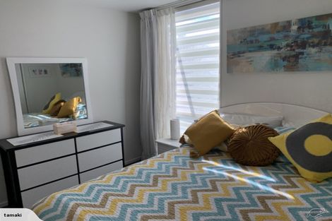 Photo of property in 2/31 Kenderdine Road, Papatoetoe, Auckland, 2025