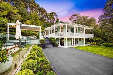 Photo of property in 1-9 Deirdre Place, Titirangi, Auckland, 0604