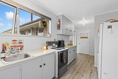 Photo of property in 35 Market Street, Leeston, 7632