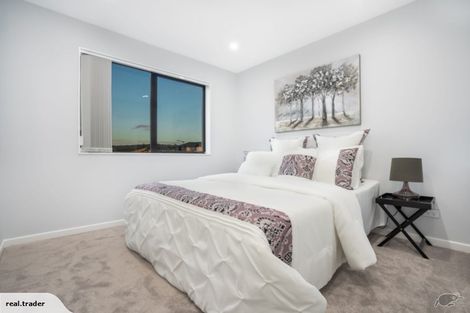 Photo of property in 32 Nola Dawn Avenue, Papakura, 2110