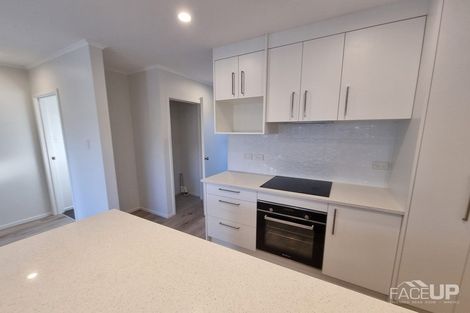 Photo of property in 2/38 Nile Road, Milford, Auckland, 0620