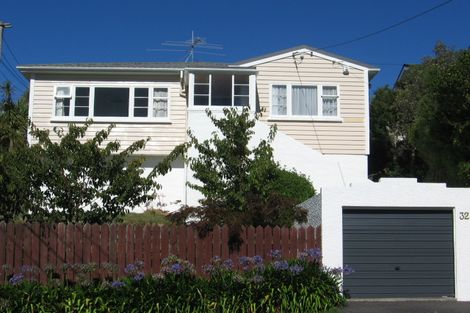 Photo of property in 32 Raumati Terrace, Khandallah, Wellington, 6035