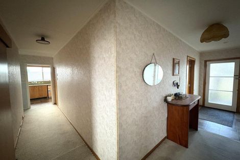 Photo of property in 1 Thomson Avenue, Dinsdale, Hamilton, 3204