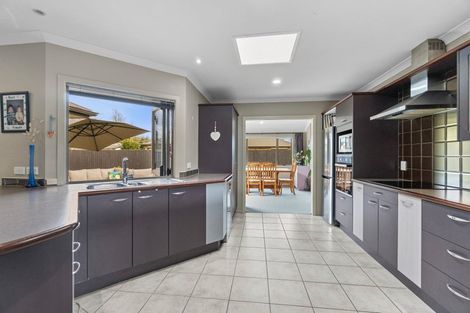 Photo of property in 18 Mirbeck Avenue, Cambridge, 3434