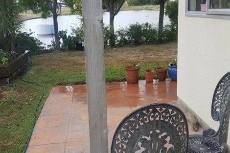 Photo of property in 10 Mariners Way, Whitby, Porirua, 5024