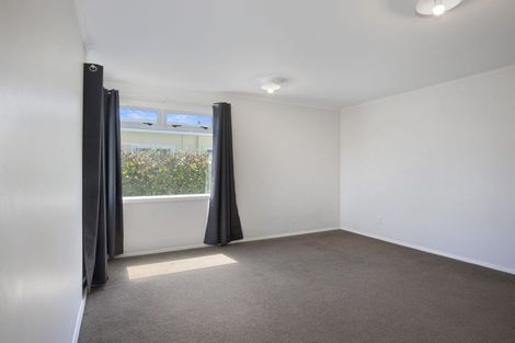 Photo of property in 68 Moana Street, Otaki Beach, Otaki, 5512