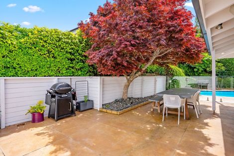 Photo of property in 7 Parr Terrace, Castor Bay, Auckland, 0620