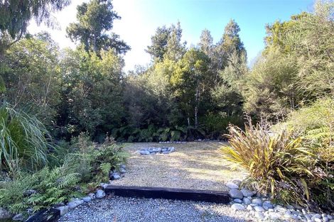 Photo of property in 8 Jackson Place, Kumara Junction, Hokitika, 7882
