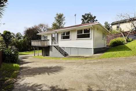 Photo of property in 14 Kirby Street, Glendene, Auckland, 0602