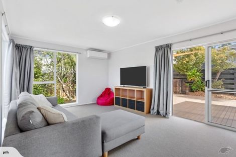 Photo of property in 69 Glenvar Road, Torbay, Auckland, 0630