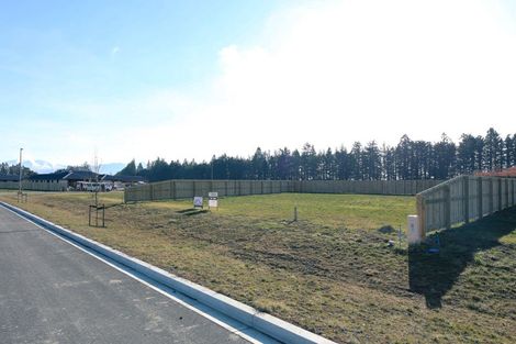 Photo of property in 12 Arrowsmith Drive, Clover Park, Auckland, 2019