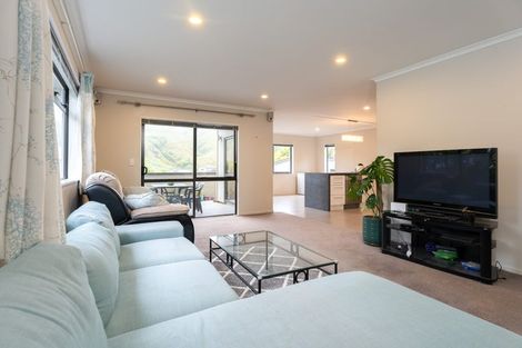 Photo of property in 11a Mauldeth Terrace, Churton Park, Wellington, 6037