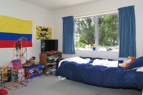 Photo of property in 38b Mahoe Street, Tawa, Wellington, 5028