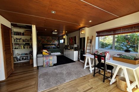 Photo of property in 163 Vivian Street, New Plymouth, 4310