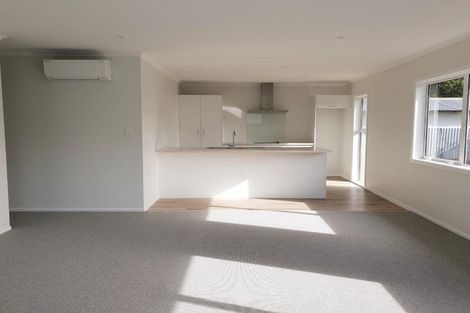 Photo of property in 1 Oliphant Road, Raureka, Hastings, 4120