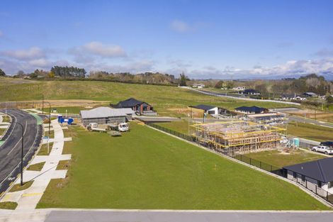 Photo of property in 30 Taahunui Rise, Peacocke, 3206