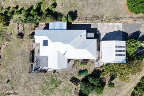 Photo of property in 90 Bergin Road, Foxton, 4814