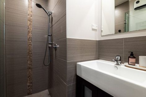 Photo of property in 30 Park Avenue, Birkenhead, Auckland, 0626
