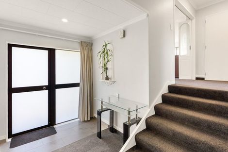 Photo of property in 28 Brandon Street, Otaki, 5512