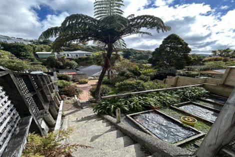 Photo of property in 24 Tanera Crescent, Brooklyn, Wellington, 6021