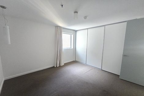 Photo of property in Montreaux Apartments, 9c/164 The Terrace, Wellington Central, Wellington, 6011