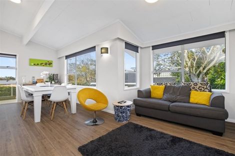 Photo of property in 28 Notre Dame Court, Pukekohe, 2120