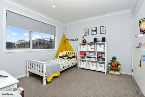 Photo of property in 32 Mike Smith Drive, Cambridge, 3434