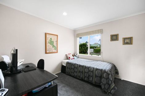 Photo of property in 27 Northmeadow Drive, Rototuna, Hamilton, 3210