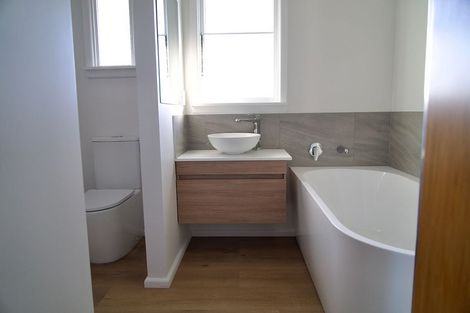 Photo of property in 10 Renwick Place, Hillmorton, Christchurch, 8025