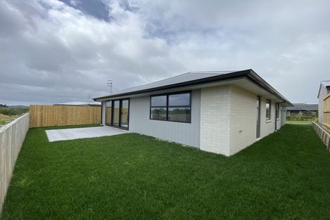 Photo of property in 21 Cowell Crescent, Pyes Pa, Tauranga, 3112