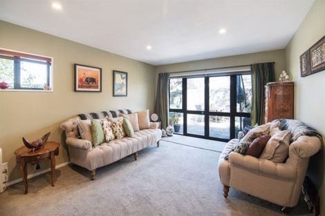 Photo of property in 165 Peverel Street, Riccarton, Christchurch, 8041