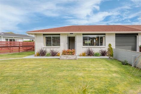 Photo of property in 22 Matai Street, Waikanae, 5036