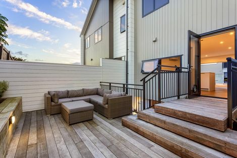 Photo of property in 12 Stockade View Lane, Howick, Auckland, 2014