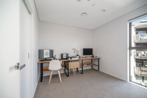 Photo of property in 1/37 Woodlands Crescent, Browns Bay, Auckland, 0630