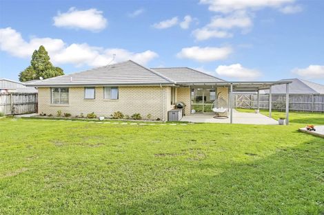 Photo of property in 19 Glennron Lane, Waiuku, 2123