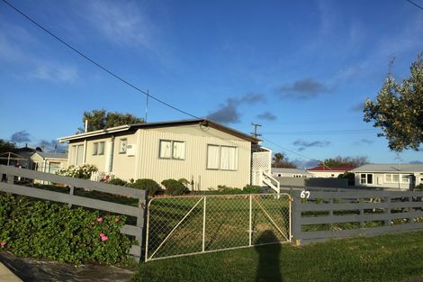 Photo of property in 67 Koputara Road, Himatangi Beach, Foxton, 4891