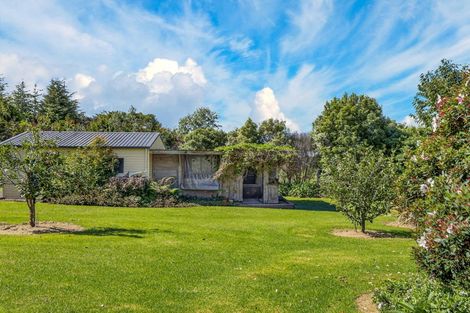 Photo of property in 725c Puketona Road, Haruru, 0204
