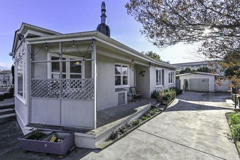Photo of property in 107 Mcleod Street, Camberley, Hastings, 4120