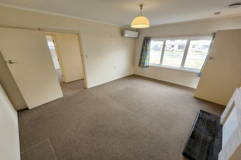 Photo of property in 3 Cosgrave Road, Papakura, 2110