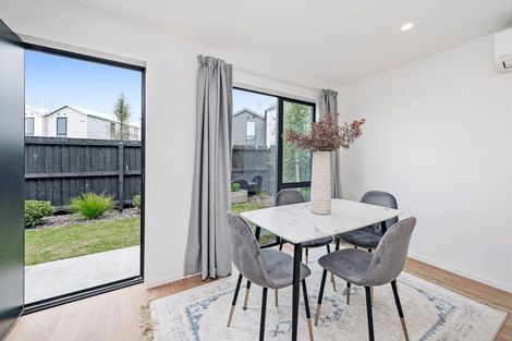 Photo of property in 12 Miromiro Street, Broomfield, Christchurch, 8042