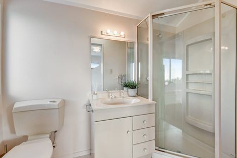 Photo of property in 7 Shuttleworth Place, Manly, Whangaparaoa, 0930