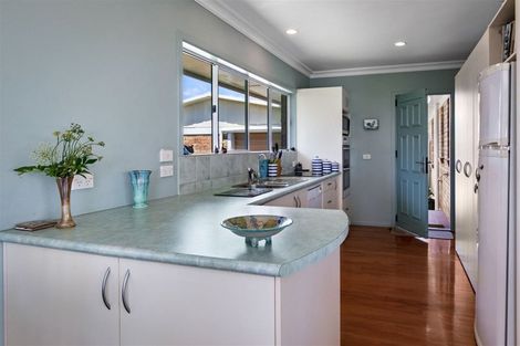 Photo of property in 27 The Crescent, Waihi Beach, 3611