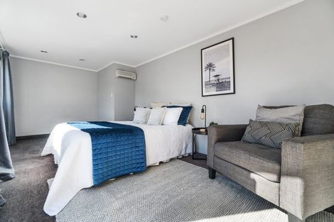 Photo of property in 6 Queen Street, Cambridge, 3434