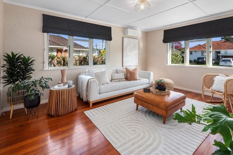 Photo of property in 14 Mcclintock Street, Whau Valley, Whangarei, 0112