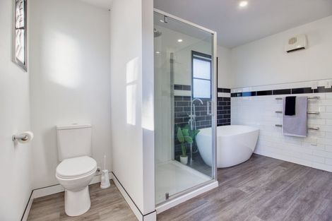 Photo of property in 28 Leistrella Road, Hoon Hay, Christchurch, 8025