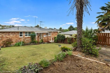 Photo of property in 14 Lynwood Place, Brookfield, Tauranga, 3110