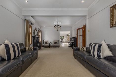 Photo of property in 119 Bartholomew Road, Levin, 5510