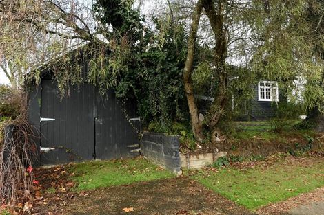 Photo of property in 329 Kihikihi Road, Te Awamutu, 3800