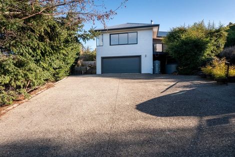 Photo of property in 86 Hedditch Street, Wanaka, 9305